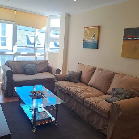 Enfoz Playa Piscina Y Parking *